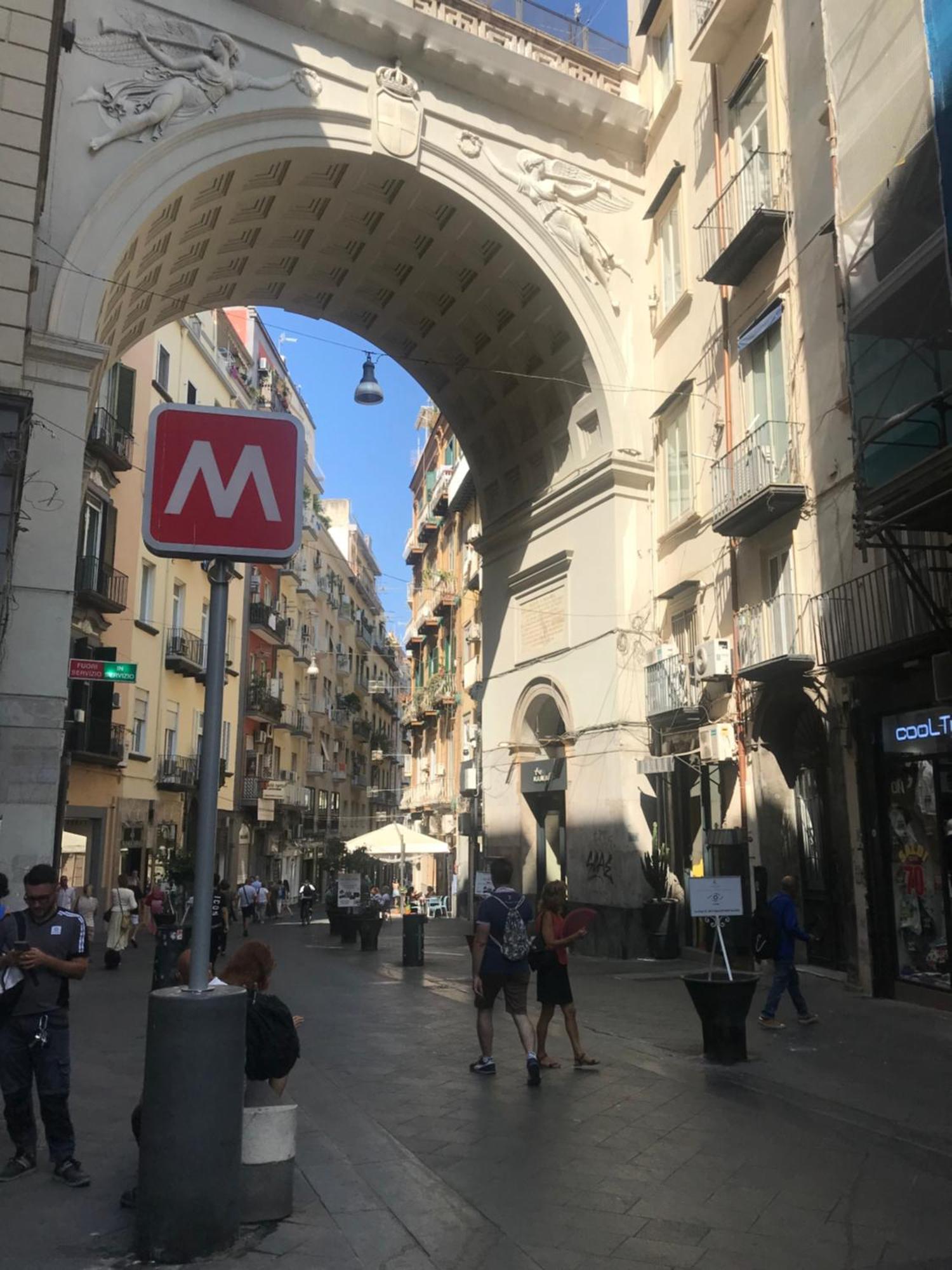 Ponte Di Chiaia Villa Napoli Bagian luar foto
