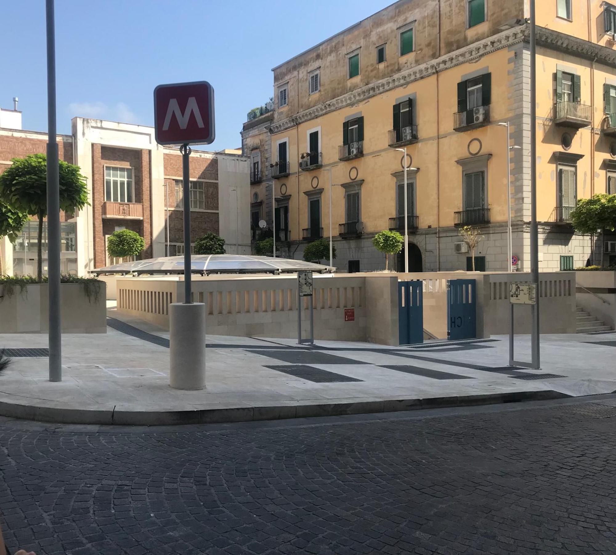 Ponte Di Chiaia Villa Napoli Bagian luar foto